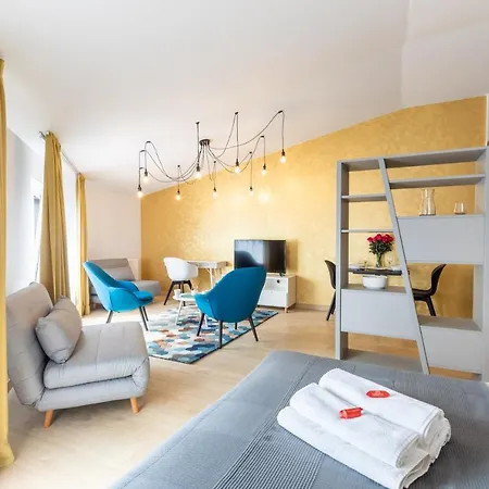 Premium Halicka 5 Apartmanhotel